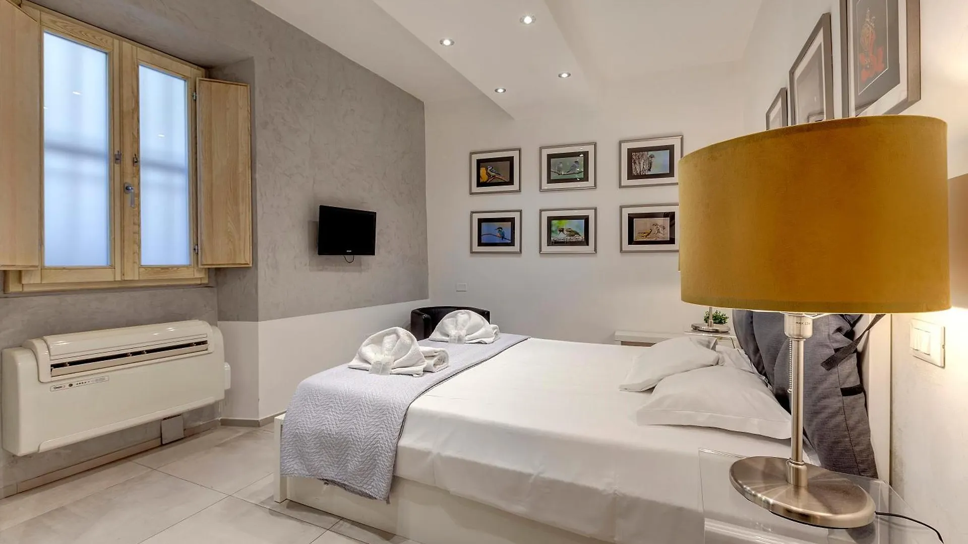 Conce Apartment By Mamo Florens 0*,